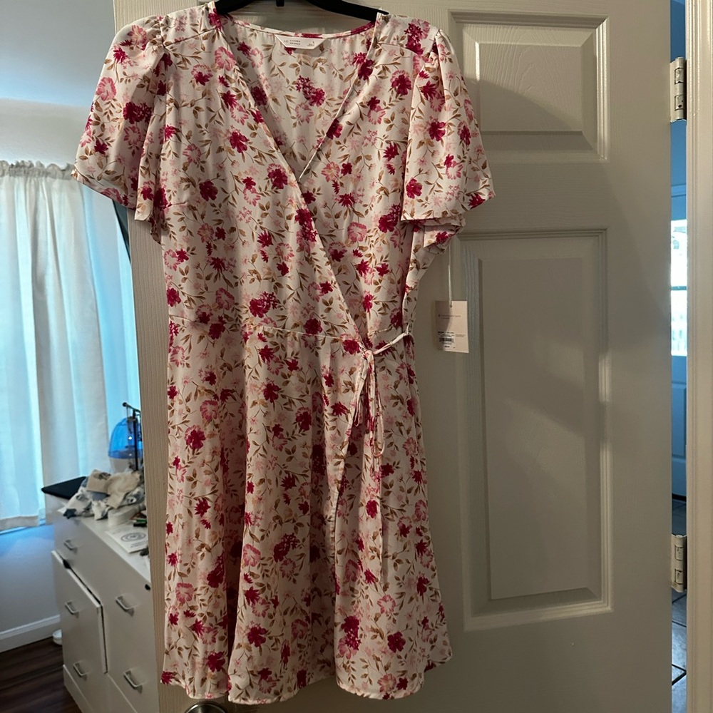 Lauren Conrad wrap floral dress
